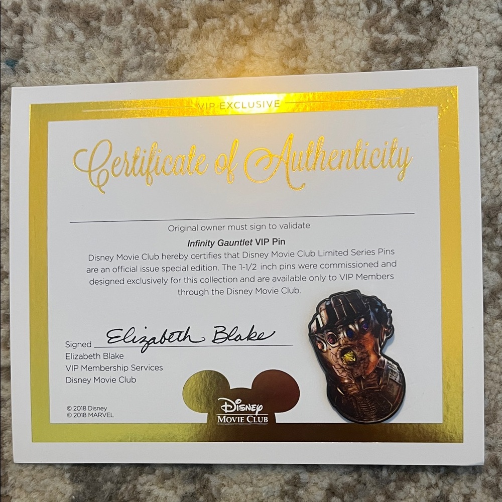 Disney Marvel Infinity Gauntlet Pin